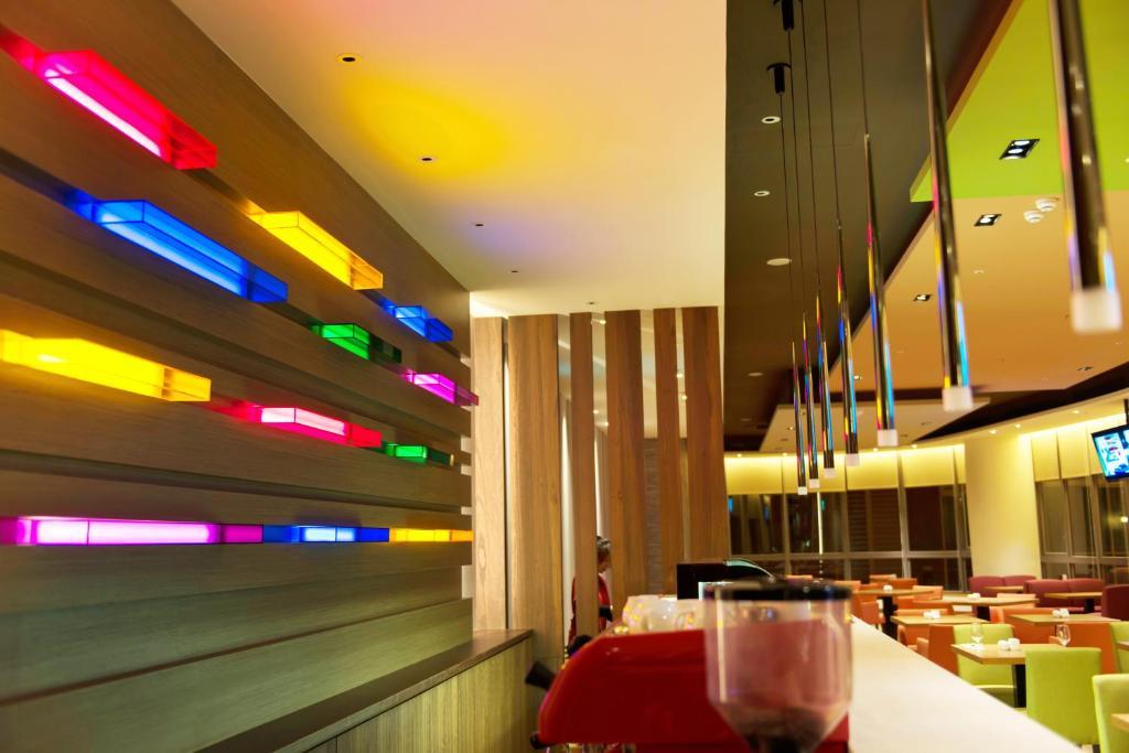 Beitou Hot Spring Resort Тайпей Екстериор снимка