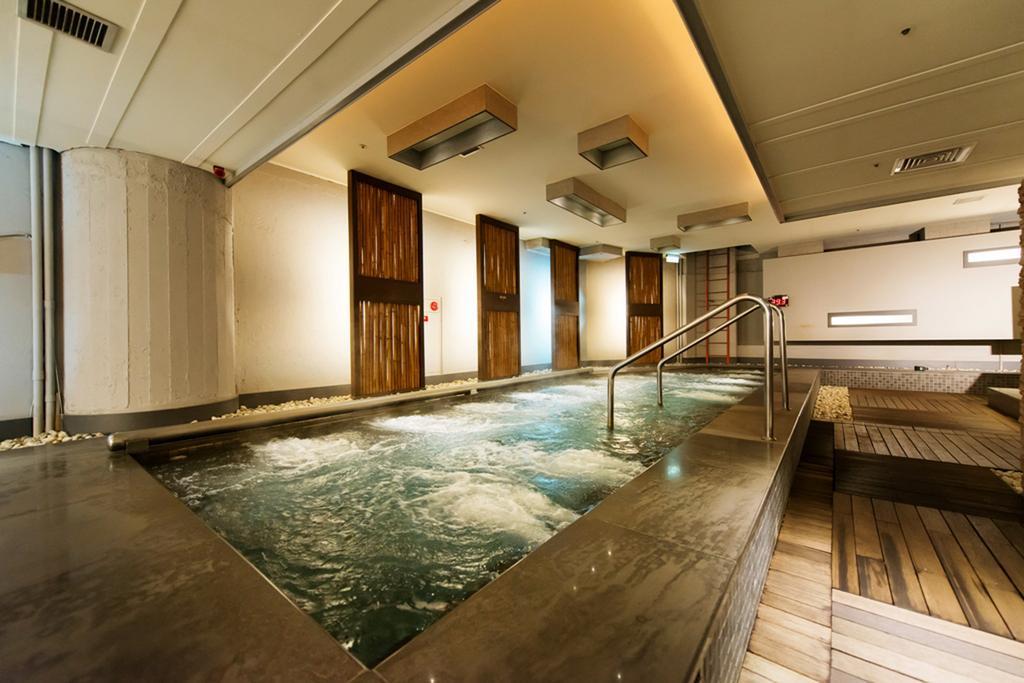 Beitou Hot Spring Resort Тайпей Екстериор снимка